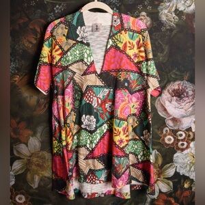 Printed Inoah sweater size XL - very like Johnny Was